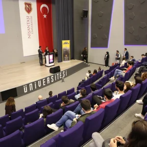 Nişantaşı Üniversitesi